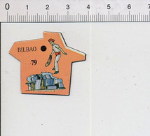 Magnet Le Gaulois Carte Europe 79 Bilbao Espagne Pays Basque Pelote Basque Chistera 9mag - Magnets