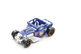 Hot Wheels Mattel Bone Shaker -  Issued 2005 Scale 1/64 - Matchbox (Lesney)