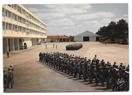 Cpsm: 33 HOURTIN (ar. Lesparre) Centre De Formation Marine - La Place D'Armes 1975  N° 53  Ed. L. Chatagneau - Sonstige Gemeinden