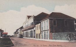 POSTCARD  PORTUGAL - AFRICA - OLD PORTUGUESE COLONY  - SÃO TOMÉ AND PRINCIPE - RUA ELIAS GARCIA  - OLD CARS - Sao Tome Et Principe