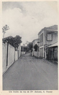 POSTCARD  PORTUGAL - AFRICA - OLD PORTUGUESE COLONY  - SÃO TOMÉ AND PRINCIPE - RUA SANTO ANTÓNIO - Sao Tome And Principe