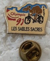 Pin's - Sports - Cyclisme - Olympic 91 - LES SABLES SACRE - - Cyclisme