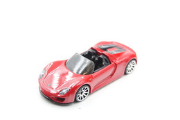 Hot Wheels Mattel Porsche 918 Spyder -  Issued 2017 Scale 1/64 - Matchbox (Lesney)