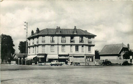 ESSONNE  SAINTE GENEVIEVE DES BOIS L'Etoile Place Stalingrad ( Cpsm ) - Sainte Genevieve Des Bois