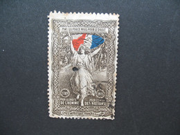 Vignette Patriotique Label Stamp Vignetta  Aufkleber France Par La Force Mais Pour Le Droit Pour Les Hommes Et La Nation - Red Cross