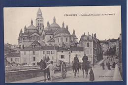CPA [24] Dordogne Périgueux Attelage écrite - Périgueux