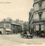 St Nazaire * Débit De Tabac Tabacs TABAC , La Place Du Bassin * Pâtisserie - Saint Nazaire