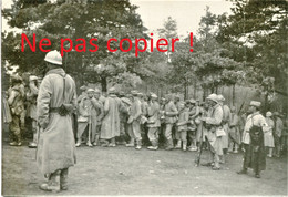 PHOTO FRANÇAISE - CONVOI DE PRISONNIERS ALLEMANDS A PERTHES LES HURLUS PRES DE SOUAIN MARNE - GUERRE 1914 1918 - 1914-18
