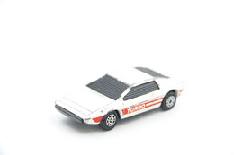 CORGI JUNIORS:  Lotus Esprit, Scale : 1/64 - Vintage - Matchbox