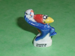 Fèves / Fève / Sports : France 98 , Footix En Mouvement 1998 P 20 , 1995 , Foot , Mascotte    T124 - Sports