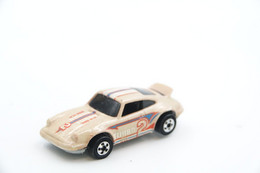 Hot Wheels Mattel P-911 Porsche 911 -  Issued 1988, Scale 1/64 - Matchbox (Lesney)