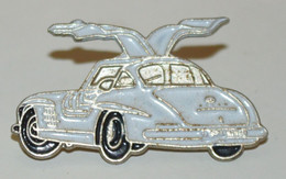 Rare Pin's Mercedes - Mercedes