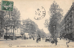 CPA 75 PARIS IIIe PARIS LA RUE DES FILLES DU CALVAIRE - Arrondissement: 03