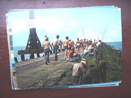 Nederland Holland Pays Bas Hoek Van Holland Met Mensen Op De Pier - Hoek Van Holland