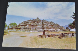 Indonesia - Borobudur, The Biggest Buddhist Temple In Central Java - Buddismo