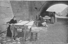 CPA 75 PARIS LES BERGES DE LA SEINE CARDEURS A L'OUVRAGE SOUS LE PONT MARIE - Andere & Zonder Classificatie