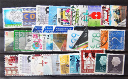 Nederland Pays Bas - Small Batch Of 30 Stamps Used XXI - Colecciones Completas