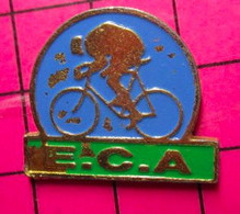 917 Pin's Pins / Beau Et Rare / THEME : SPORTS / CLUB CYCLISTE E.C.A. VELO Vas Y Poupou ! - Cyclisme