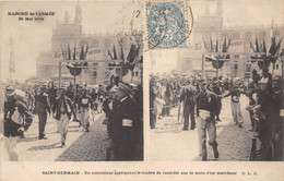 78-SAINT-GERMAINT-MARCHE DE L'ARMEE 29 MAI 1904- UN CONTRÔLEUR APPLIQUANT LE TIMBRE DE CONTRÔLE SUR LA MAIN D'UN MARCHEU - St. Germain En Laye