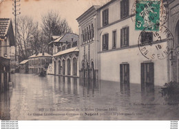 D94  Les Inondations De Janvier 1910 Le Grand Établissement Convert De NOGENT Pendant La Plus Grande Crue - Nogent Sur Marne