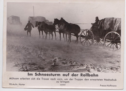 Photographie Presse-Hoffmann Deutsches Reich Im Schneesturm Auf Der Rollbahn WW2 Photo Attelage Camion Propagande WW2 - Documenti