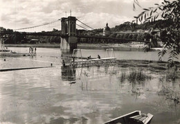 TREVOUX : LE PONT SUR LA SAONE - Trévoux