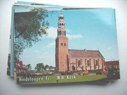 Nederland Holland Pays Bas Hindeloopen Met Kerk En Oude Auto's - Hindeloopen