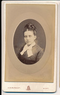Photographie Ancienne XIXe CDV Portrait D'une Jeune Femme Photographe Duburguet Niort - Oud (voor 1900)