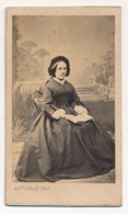 Photographie Ancienne XIXe CDV Portrait D'une Femme Photographe Alfred Perlat Poitiers - Oud (voor 1900)