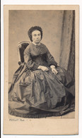 Photographie Ancienne XIXe CDV Portrait D'une Femme Photographe Alfred Perlat Poitiers - Oud (voor 1900)