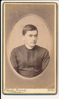 Photographie Ancienne XIXe CDV Portrait D'un Jeune Curé Séminariste Ecclésiastique Photographe Jacques à Vitré Bretagne - Oud (voor 1900)