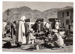 Maroc--TAFRAOUT--1971---Le Souk  (très Animée) ......................à Saisir - Other & Unclassified