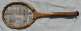 Raqueta Madera *Slazenger Ltd.* Modelo *Sandringham* Medidas: 67 X 24 Cms. - Other & Unclassified