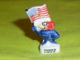 Fèves / Fève / Sports : France 98 , Footix Drapeaux 1998 P 20 , 1995 , Foot , étas-unis   T54 - Sports