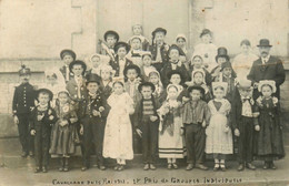 Fontenay Le Comte * Carte Photo * Cavalcade Du 12 Mai 1913 , 1er Prix De Groupes Individuels * Enfants Costumés - Fontenay Le Comte