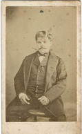 Oude Foto CDV Carte De Visite Portrait Photographe Homme Man Ancienne Costume Mode Fashion Photo 19e Siecle Eeuw - Non Classés