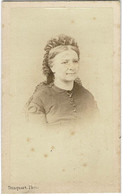 Oude Foto CDV Carte De Visite Portrait Photographe Trinquart Paris Femme Mode Costume Ancienne Photo 19e Siecle Eeuw - Ohne Zuordnung