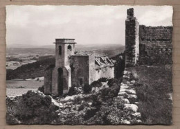 CPSM 84 - OPPEDE-LE-VIEUX - L'Eglise Vue De La Basse-Cour Du Château - TB PLAN + Jolie Vue Vallée - Oppede Le Vieux