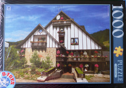 PUZZLE "Roumanie ;Hôtel Plai De Dor" 1000 Pièces Editions D-Toys NEUF Avec CELLO* !! - Puzzles