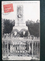 41 ,morée , Le Monument Aux Morts En 1907 - Moree