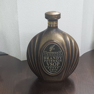 RUSSIA-VSOP-BRANDY POTEMKIN-(Inner Bottle With A Special Porcelain For Collectors)(40%) (Capacity-0.5liter)-used Bottle - Whisky