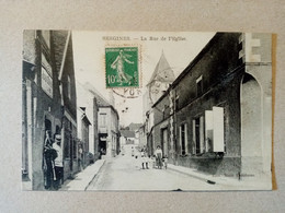 CPA - 89 - SERGINES - La Rue De L'Eglise - Sergines