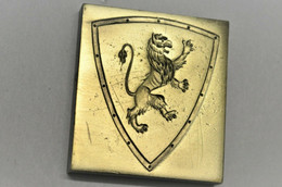 BELLE PLAQUE MATRICE IMPRIMERIE LAITON BLASON LION PEUGEOT 1955 Collection - Stempels