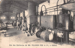 16-COGNAC-UNE DES DISTILLERIES DE MM PELLISSON PERE ET Cie - Cognac