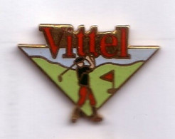 VF166 Pin's Ville Vittel Vosges Golf VERSION EGF Plus Rare Achat Immédiat - Golf