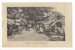 27472 - Dahomey Un Faubourg De Porto Novo 1919 - Benin