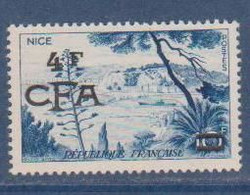 REUNION           N° YVERT    323  NEUF SANS CHARNIERES     ( NSCH  4 ) - Unused Stamps