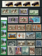 VATICAN - Approx 40 Stamps. Used And MNH Or Unused. - Verzamelingen