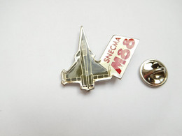 Beau Pin's Pins  , Aviation , Avion , Snecma M88 , Turboréacteur Pour Avion De Combat Dassault Rafale , Grand Modèle - Avions