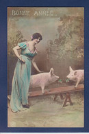 CPA Cochon Pig Femme Women Non Circulé - Cochons